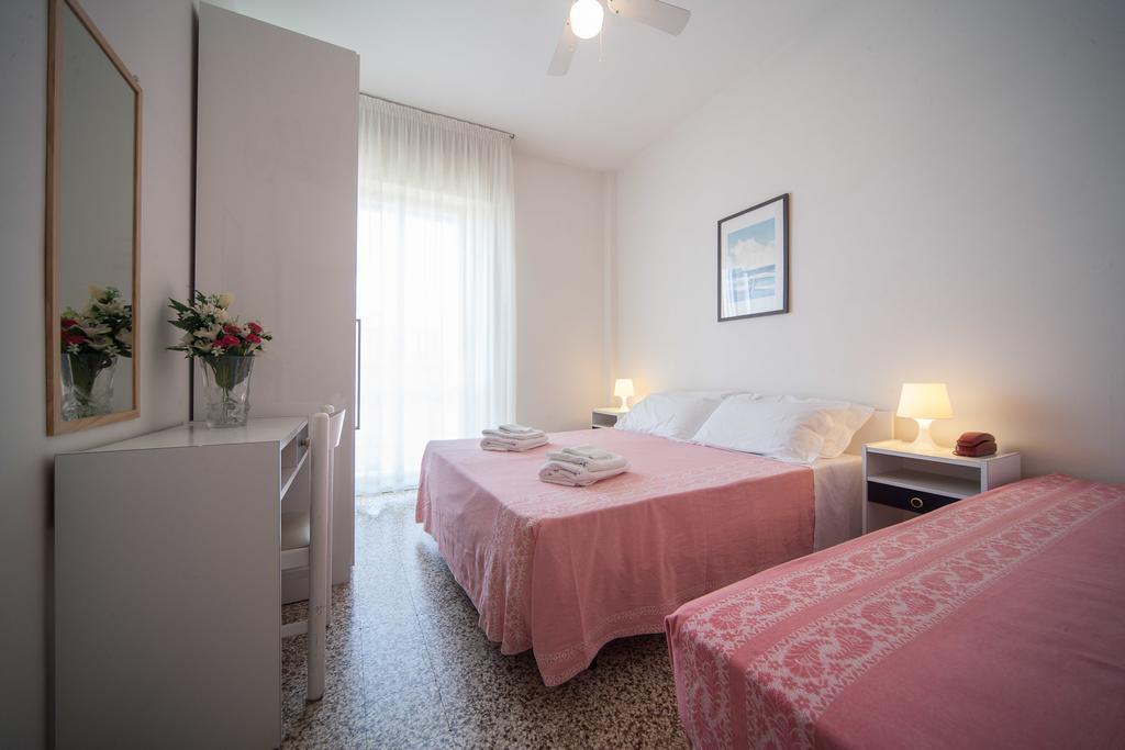 Hotel Madison Riccione Pokoj fotografie